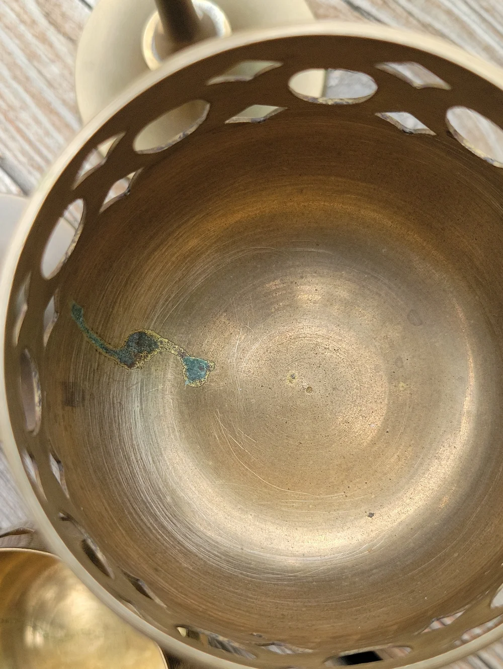 N/A elegant brass